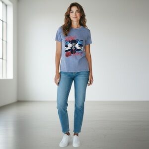 Graphic tee band. Unisex. Size M